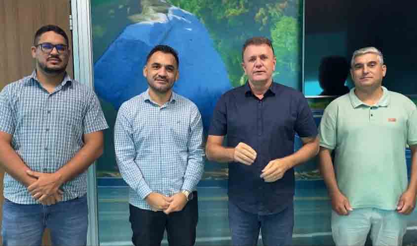 Deputado Luizinho Goebel consegue investimentos de pavimentação para Chupinguaia através do DER