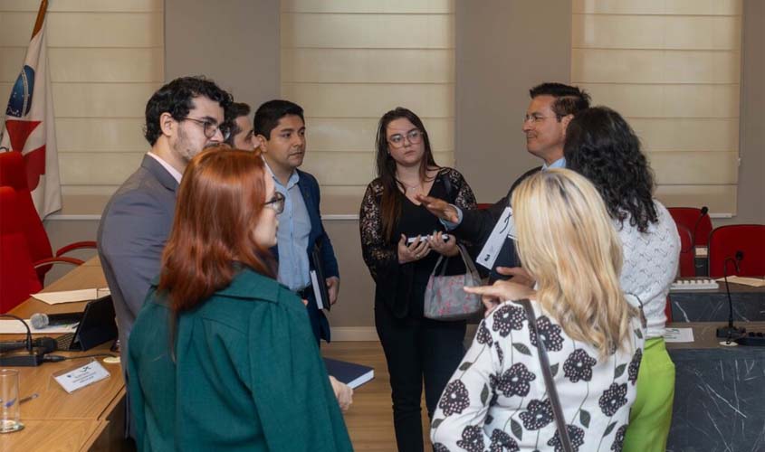 OAB RO promove paridade de gênero em comissões