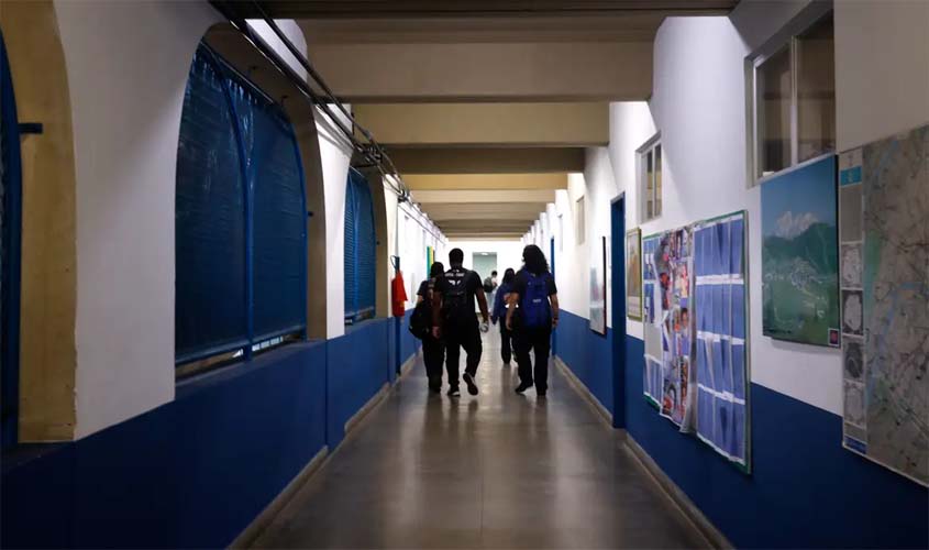 IBGE: 4 em cada 10 adolescentes sofrem bullying na escola