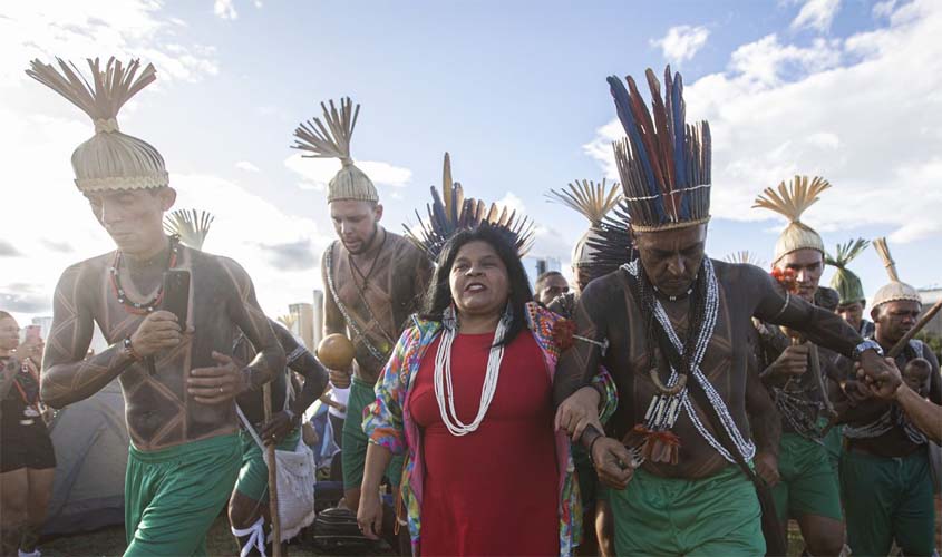 Governo deve homologar terras indígenas na sexta-feira