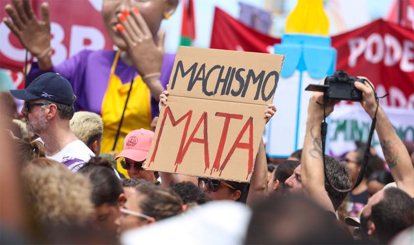 Homens se mobilizam contra machismo e violência contra a mulher