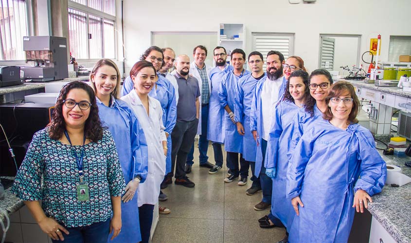 Pesquisadores apostam em substâncias extraídas de venenos de serpentes para o tratamento de doenças infecciosas ou degenerativas