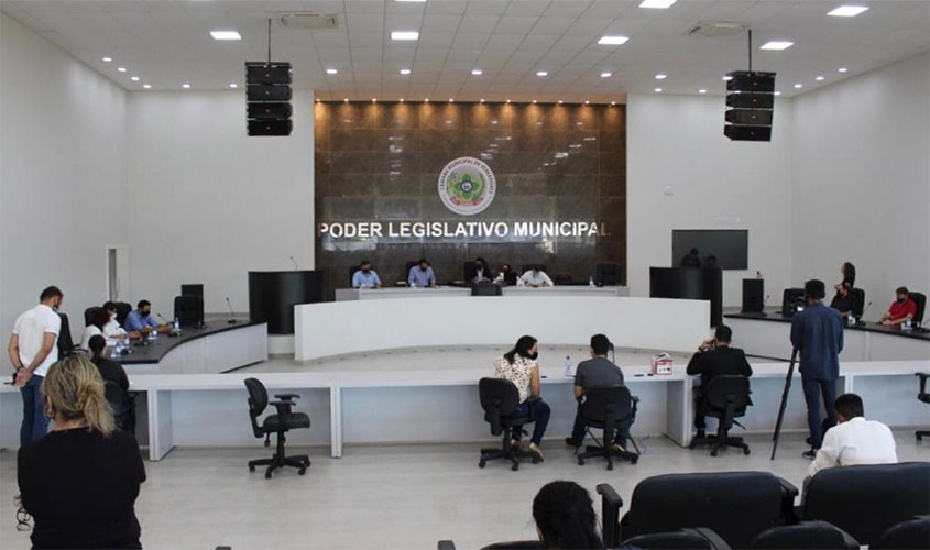 Câmara aprova aumento de vagas para profissionais da Saúde