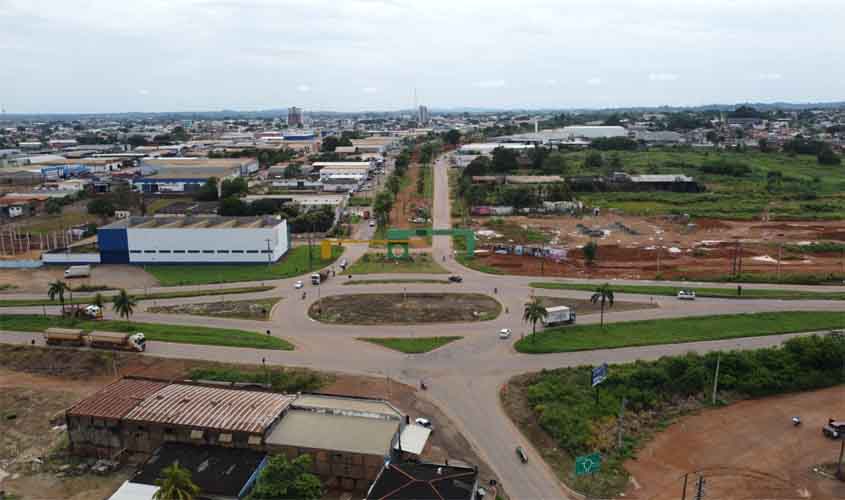 Deputado Pedro Fernandes cobra redutores de velocidade para o trevo mais perigoso de Ariquemes