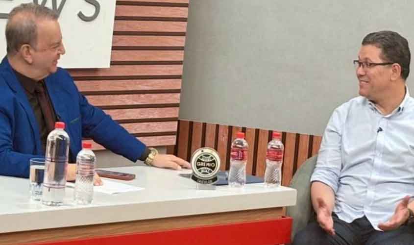 ROCHA FALOU SOBRE ISRAEL, OS MÍSSEIS, OS PERIGOS QUE PASSOU, MAS MINIMIZOU A CRISE POLÍTICA NO GOVERNO