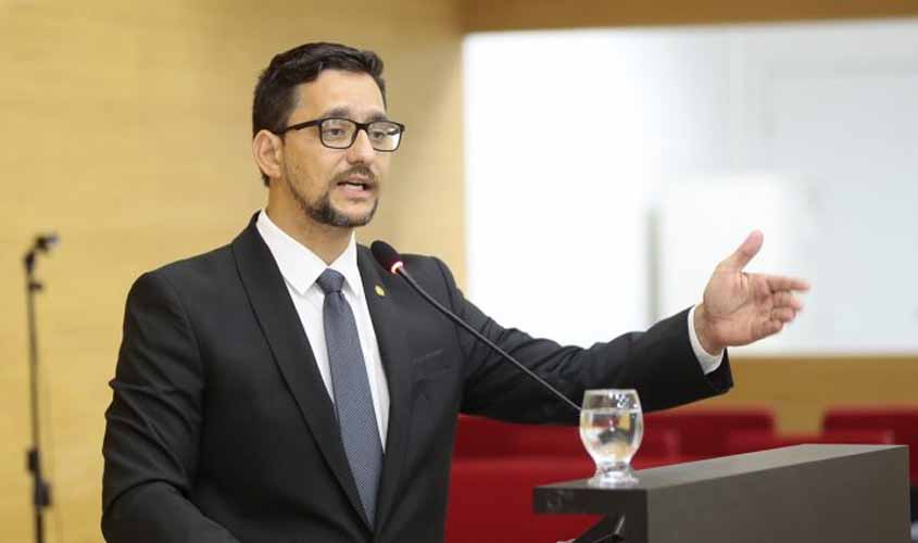 Deputado Anderson Pereira quer material menos letal para a força tática da Polícia Militar