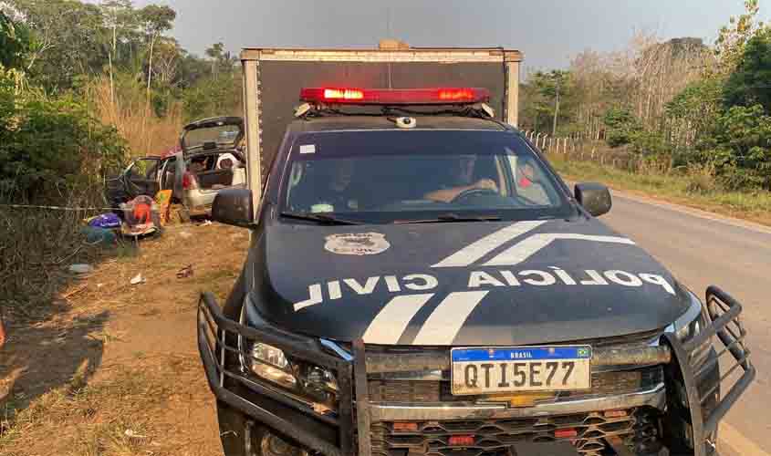 Grave colisão na BR-319  deixa um morto e vários feridos