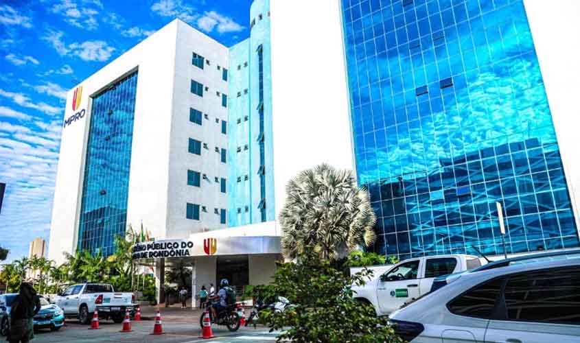 MPRO instaura procedimento para apurar suposto uso de máquinas públicas em obras de igreja em Porto Velho