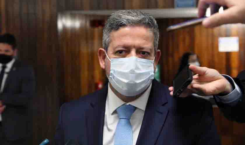 Lira diz não acreditar em nenhum tipo de ruptura democrática  