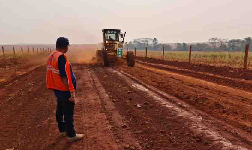 Serviços e melhorias na RO-391 executados pelo DER, entre Chupinguaia e a RO-370 garantem escoamento da produção rural