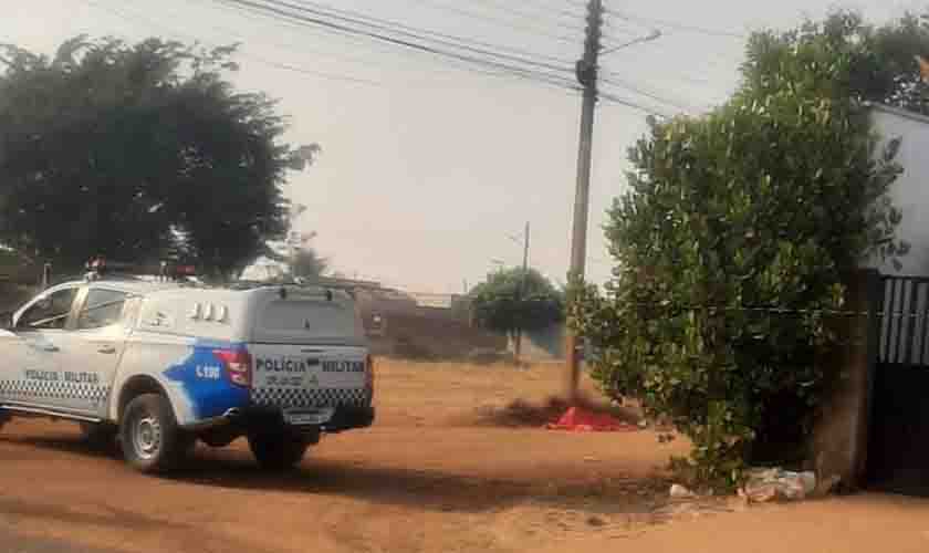 Homem é executado a tiros, após ser retirado amarrado e amordaçado de dentro de carro