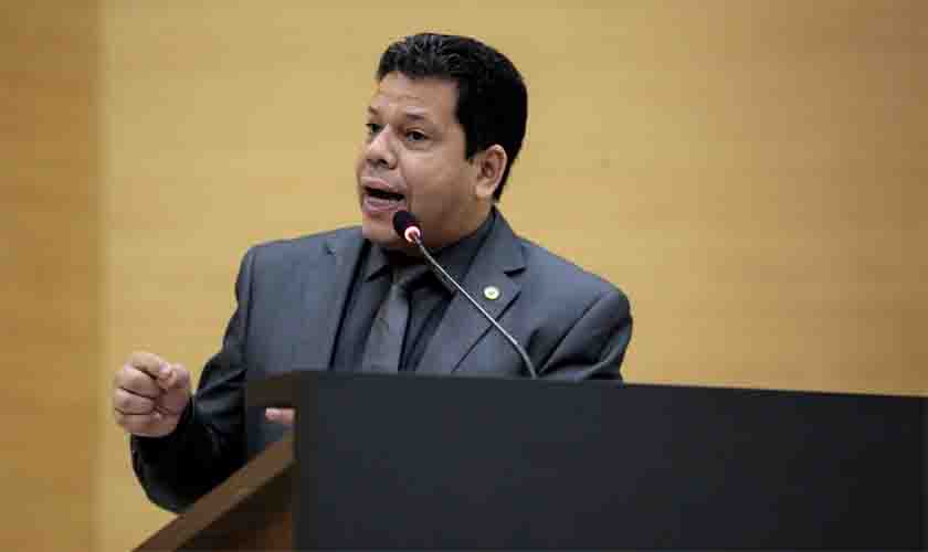 Deputado Jair Montes apresenta denúncia de que na Sejus há uma espécie de regime de escravidão