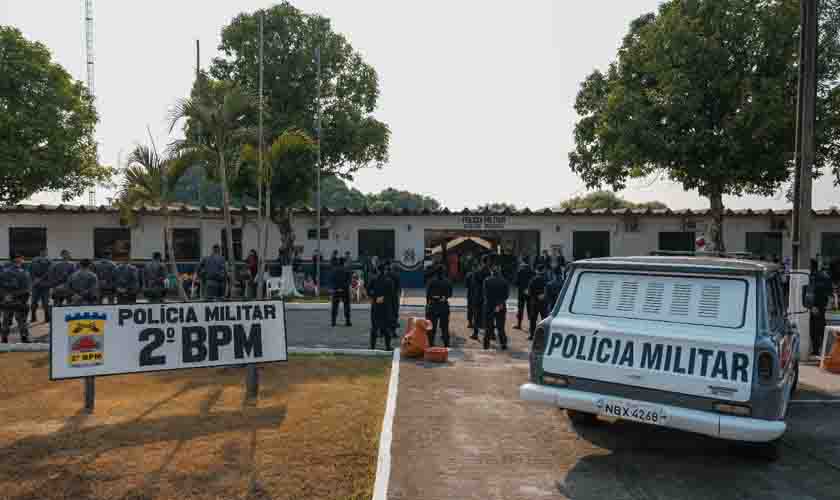 2º Batalhão de Polícia Militar realiza formatura alusiva ao Dia do Soldado