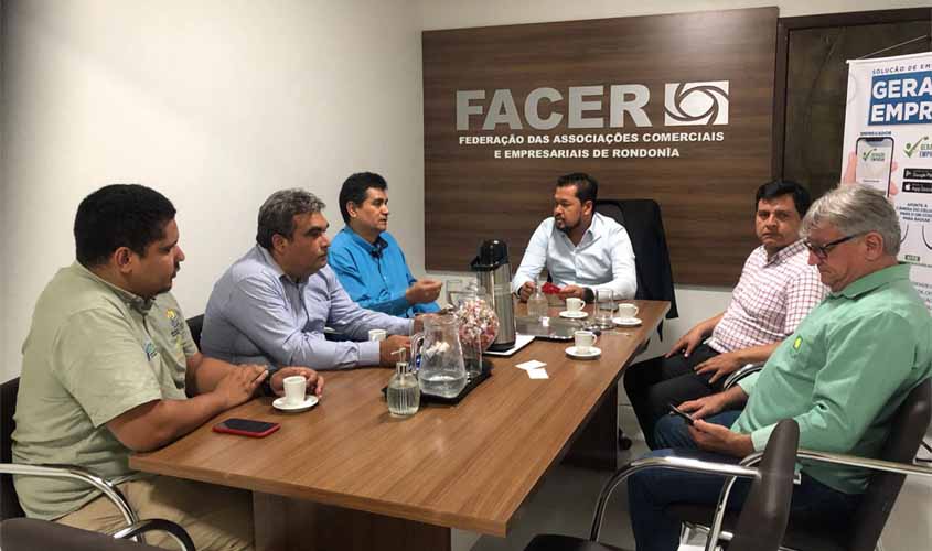 FACER recebe a visita de comitiva do Peru para tratar sobre negócios entre o Brasil e o país andino