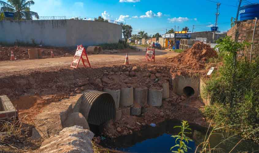 Prefeitura trabalha para sanar problema histórico de infraestrutura em Porto Velho