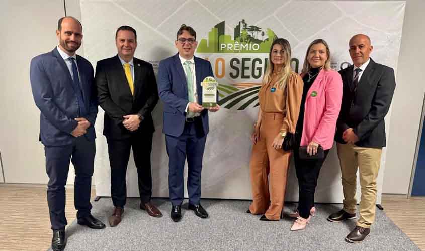 Jaru recebe prêmio Solo Seguro, promovido pelo Conselho Nacional de Justiça; apenas 27 projetos em todo o Brasil receberam o prêmio