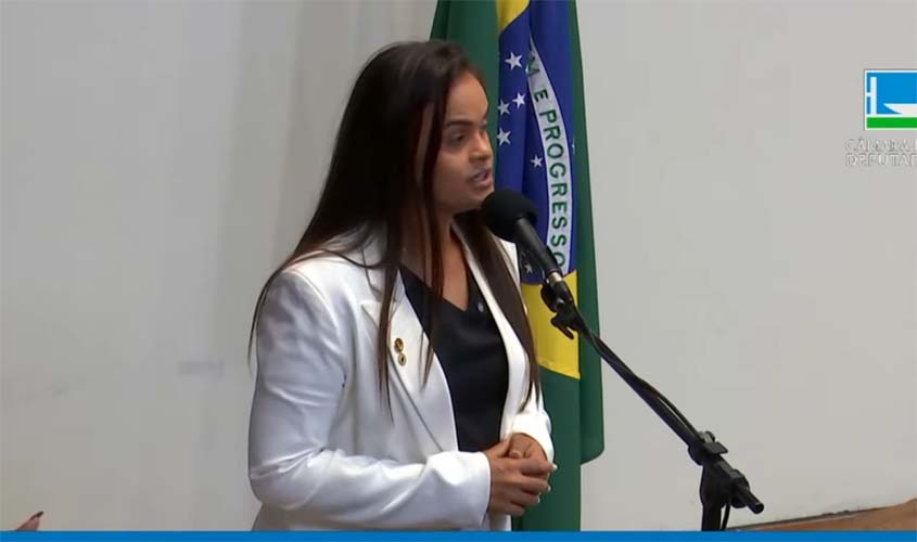 Dra. Taíssa defende projeto de lei que trata da emancipação de distritos de RO, em Brasília