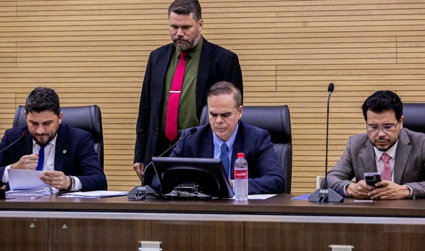 Alero atualiza lei de fiscalização para academias em Rondônia