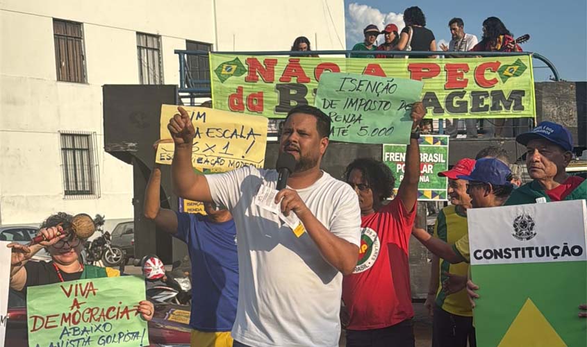 Samuel Costa protesta contra PEC da Blindagem durante ato na EFMM