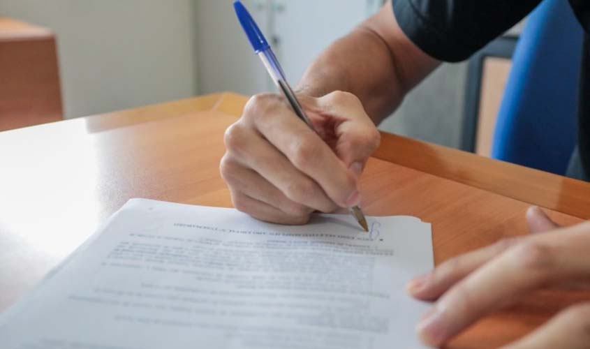 Prefeitura abre seleção para 211 profissionais na saúde