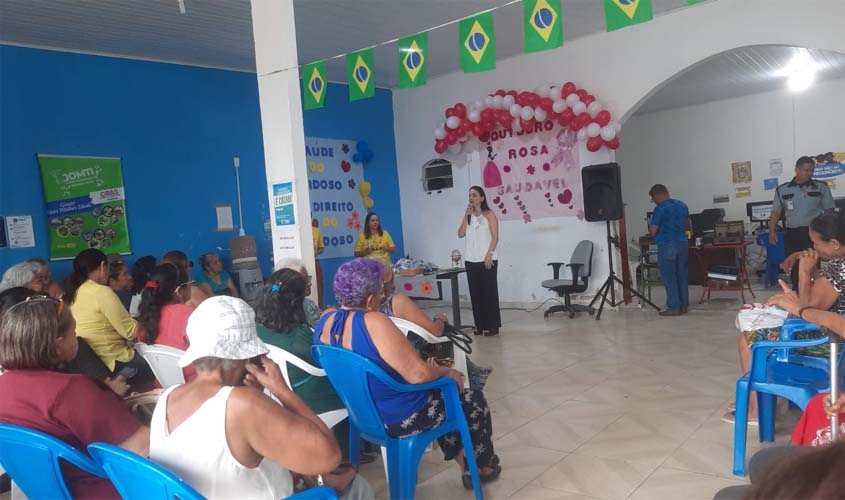 Cras Paulo Freire promove palestra sobre saúde da pessoa idosa