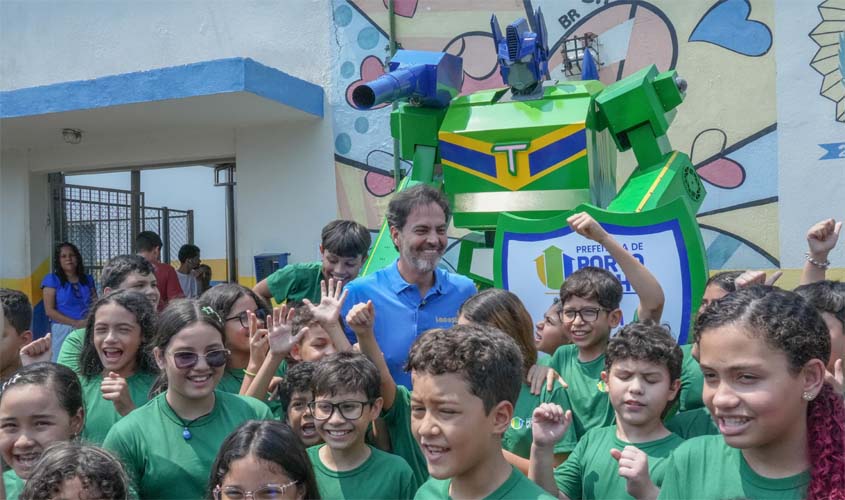 Prefeitura amplia monitoramento escolar com robô de IA