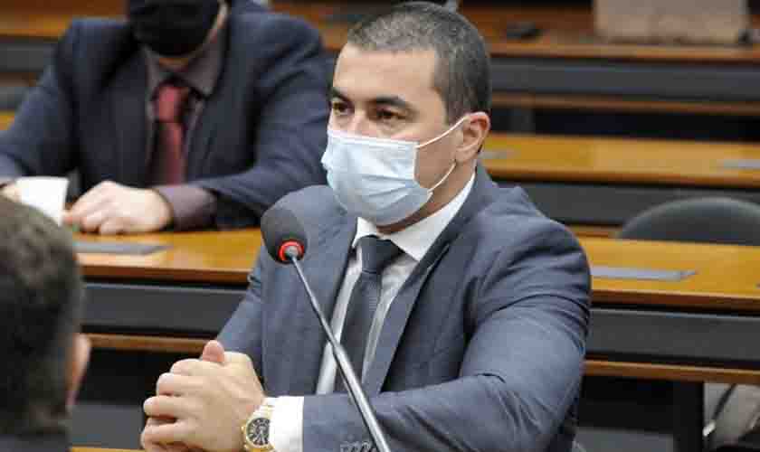 Comissão aprova incentivo para doações a fundos antidrogas