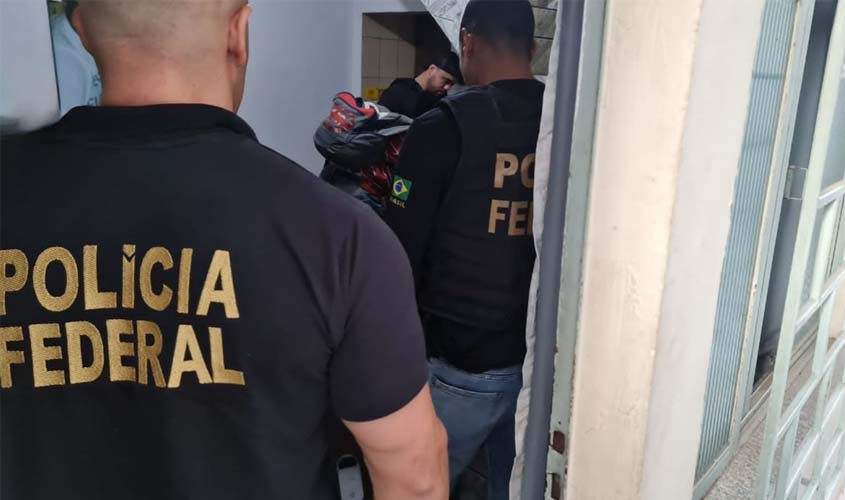 Operação da PF combate divulgação de pornografia infantil