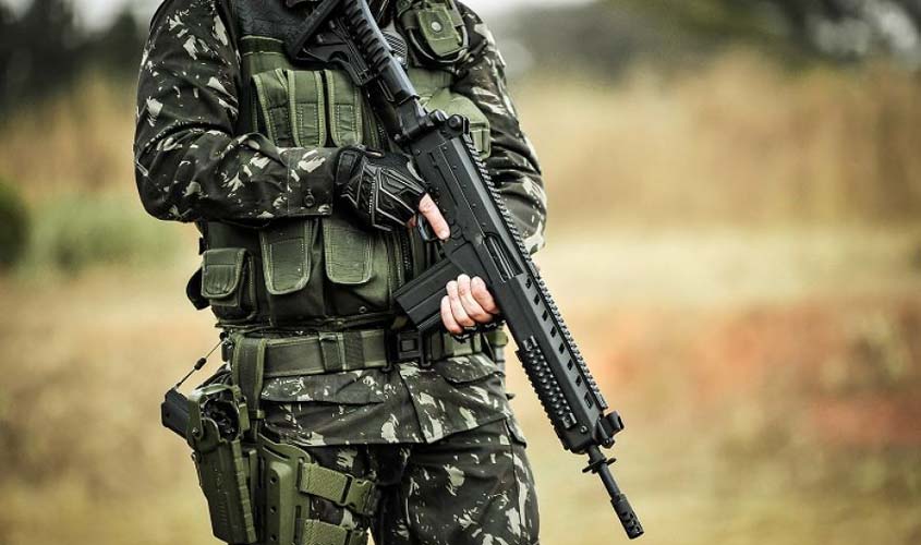 Major que fraudou controle de armas tem patente cassada