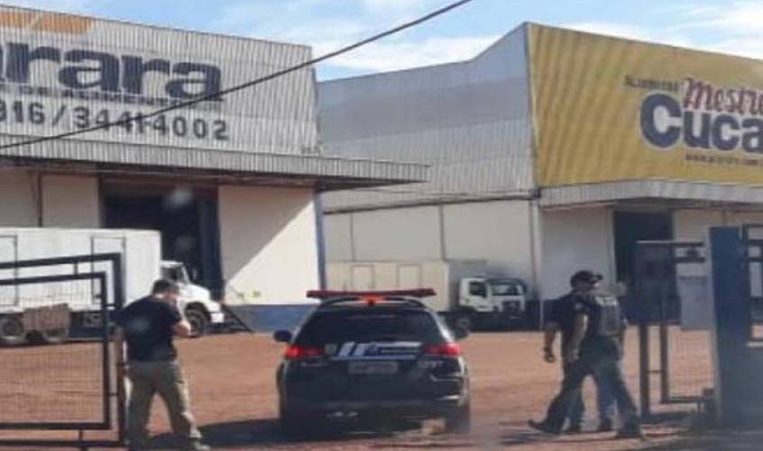 Polícia Civil dá batida em empresa que vendeu arroz e estava entregando 'quirera' para merenda escolar