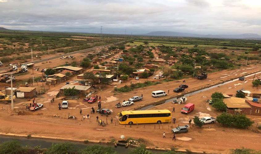 PF cumpre mandado de reintegração de área invadida pelo MST na Bahia