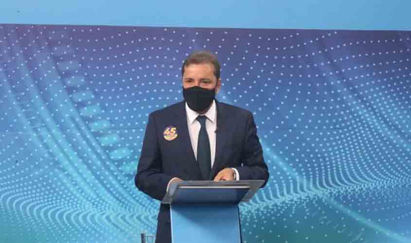 Justiça manda Cristiane Lopes retirar ofensas contra Hildon Chaves