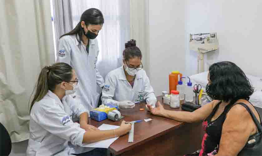 Idosos do CCI participaram de palestra sobre saúde