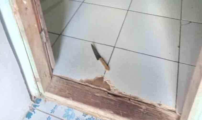 Homem é preso após tentar matar ex-companheira em sorveteria