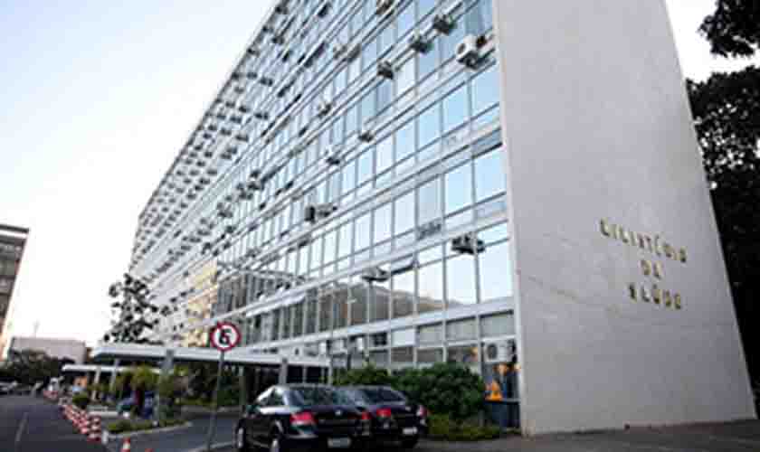 Covid-19: ministra Rosa Weber pede manifestação do governo sobre indicação de remédios sem comprovação