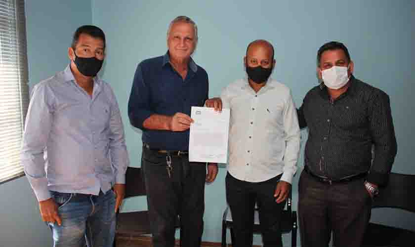 Empenhado recursos destinados pelo deputado Adelino Follador para construção de estacionamentos em Nova União