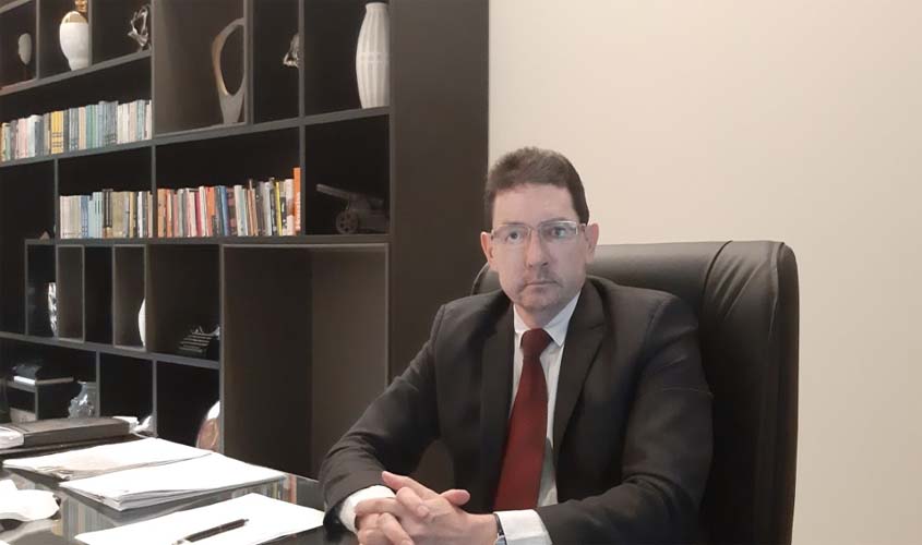 Negligência informacional 