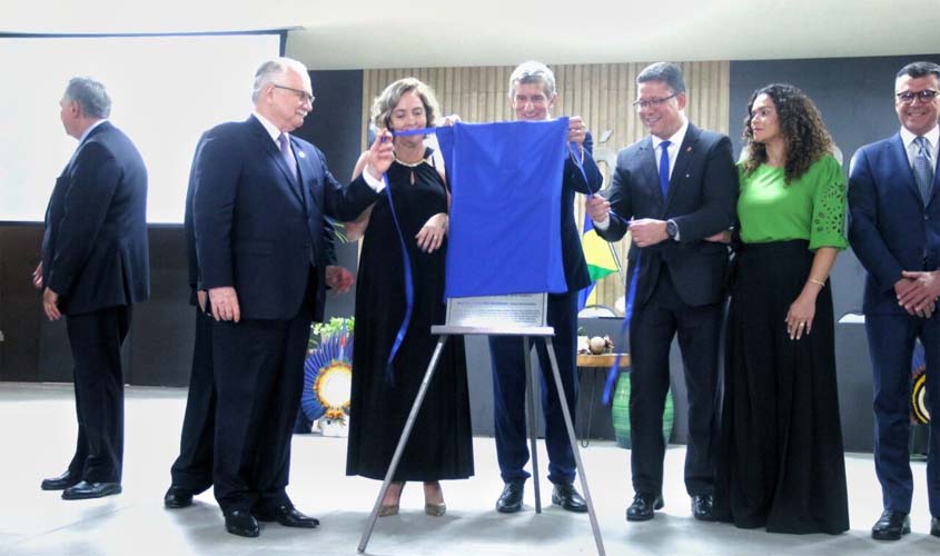 Investimentos na Educação são destacados pelo Governo de Rondônia em solenidade com participação do ministro do STF