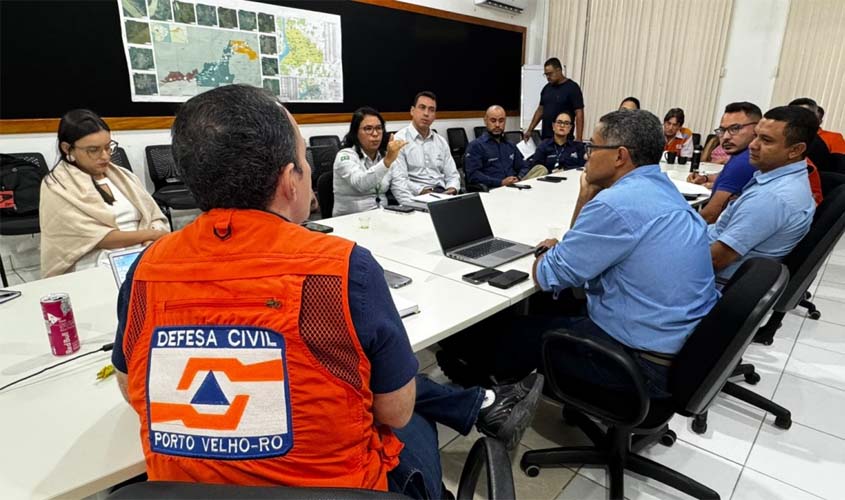 Cheia do Rio Madeira mobiliza Defesa Civil de PVH