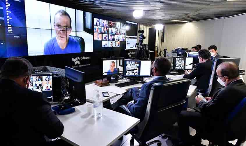 Senado vota moção de repúdio a gesto de assessor do Planalto na terça-feira  