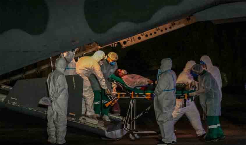 Mais 18 pacientes com Covid-19 de Rondônia são transferidos para tratamento no Amazonas