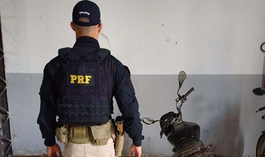 PRF recupera motocicleta adulterada em Porto Velho/RO