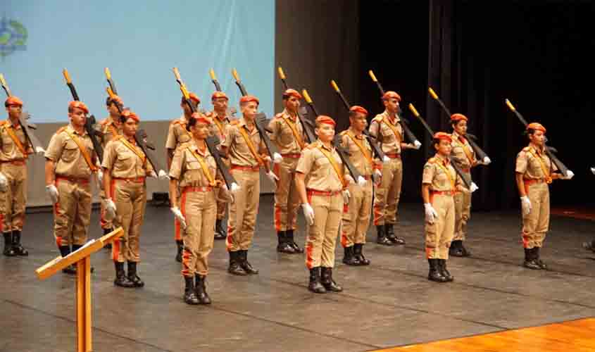 Governo de RO realiza aula inaugural do Bombeiro Militar Mirim, que recebeu mais de R$ 4 milhões de investimento da Seas