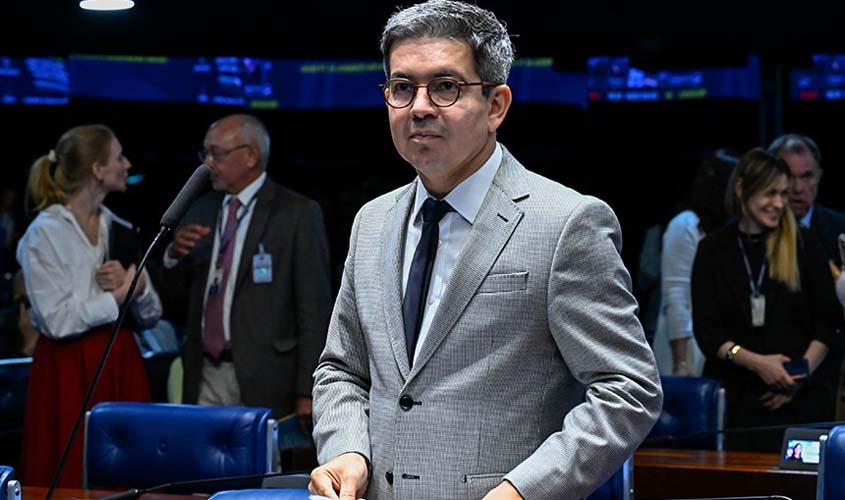 Senado aprova ajuda de custo para pacientes do SUS fora do município