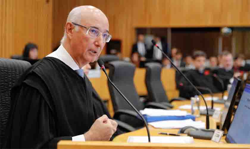 Banco é condenado por expor gerente a ócio forçado por cinco anos 