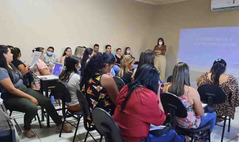 Seas promove capacitações iniciais do programa “Criança Feliz” em Cacoal