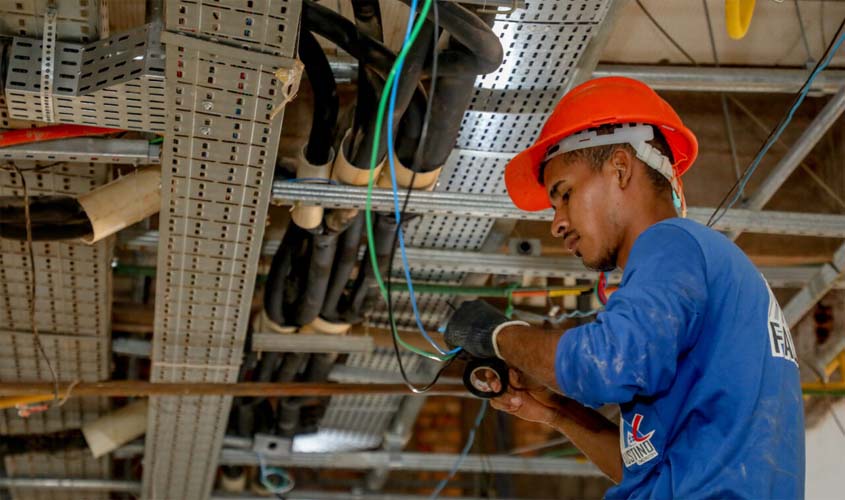 Construção do Hospital Regional avança e beneficiará comunidades da região