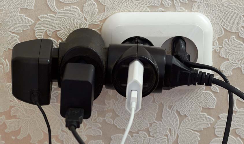 Alerta: Energisa divulga dicas de segurança para evitar choques elétricos em casa