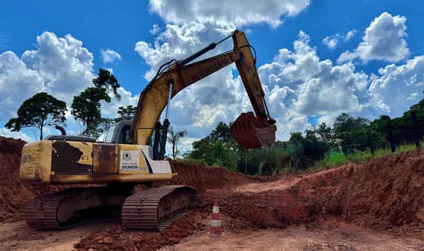 Rebaixamento de via melhora acesso em linha próxima à Estrada da Areia Branca