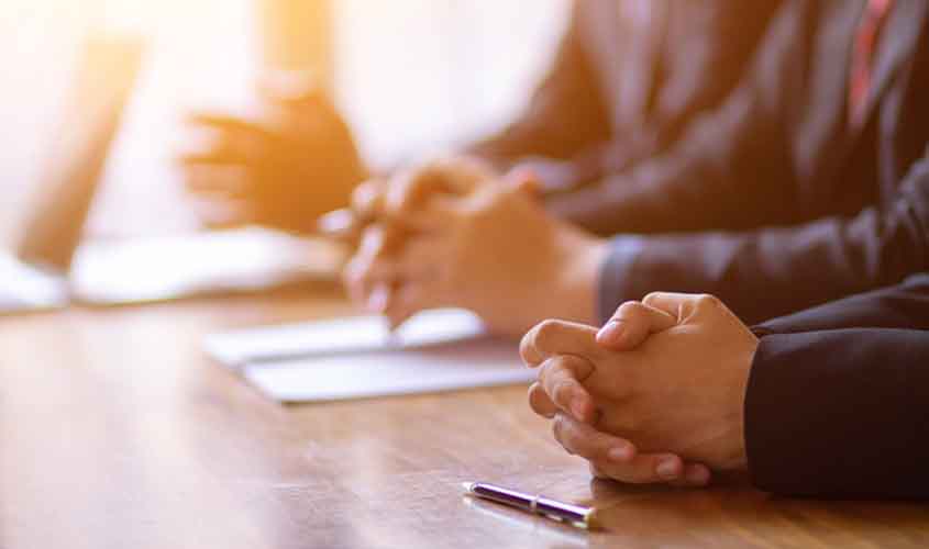 Investigação de denúncia de abuso sexual em fundação socioeducativa não caracteriza dano moral